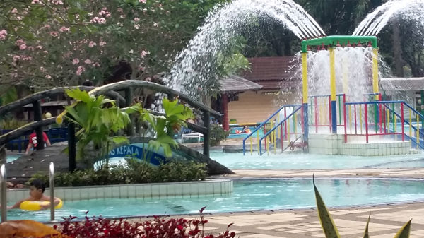 Paket Outing Gathering Mutiara Carita Cottages